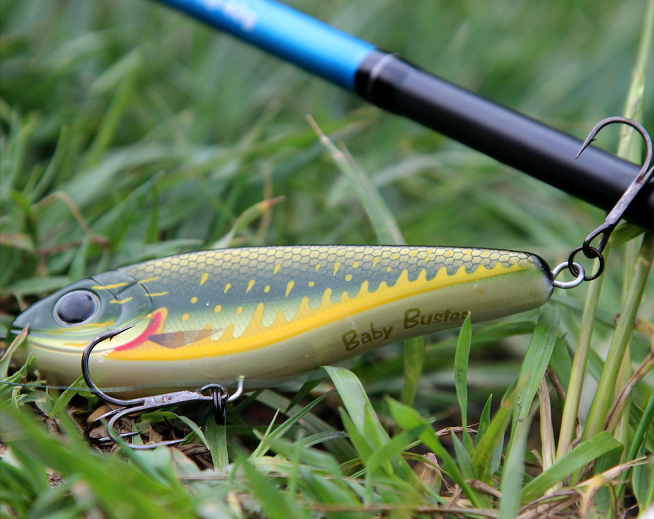 Buster Jerk II Suspending 12 cm